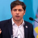 Axel Kicillof durante una entrevista sobre la polémica de Manuel Adorni y la economía.