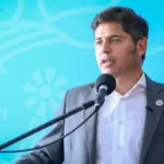 Axel Kicillof hablando en La Plata sobre el modelo económico de Milei y el futuro del CEDAF