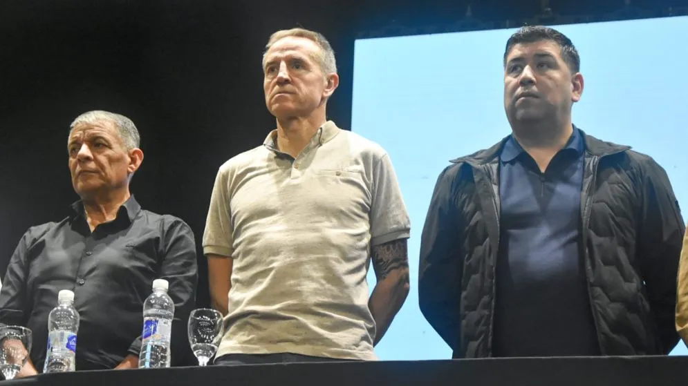 Jorge Sola de la CGT propone crear un gran frente nacional opositor para las elecciones presidenciales.