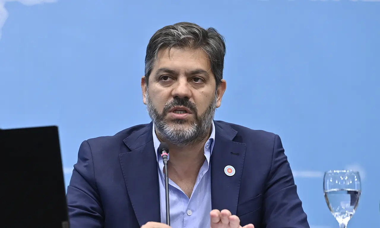 Carlos Bianco críticas por la inflación contra Patricia Bullrich