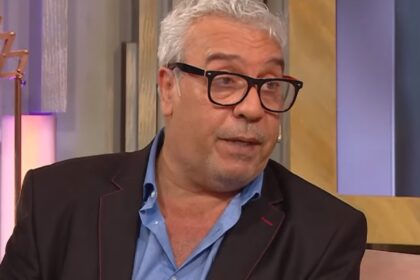 Coco Sily durante la entrevista donde narró la insólita pérdida de urna.