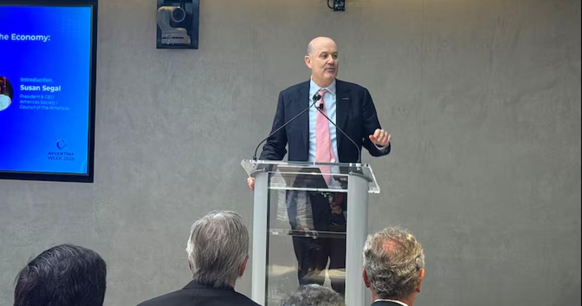 Federico Sturzenegger discurso bloqueo al crecimiento argentino