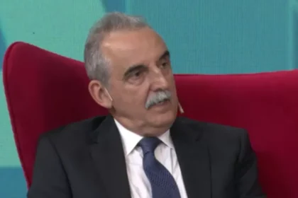 Guillermo Moreno criticó a Sturzenegger por sus dichos sobre el precio del gas y la industria nacional.