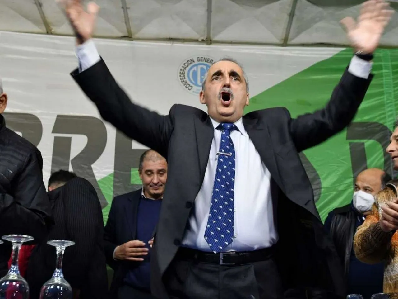 Guillermo Moreno explica su propuesta para un gobierno de unidad nacional en televisión