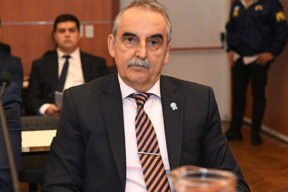 Guillermo Moreno analiza las implicancias institucionales del viaje de Manuel Adorni.