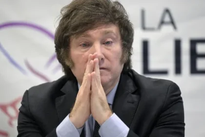 Informe pericial muestra comunicaciones clave relacionadas con la posible estafa cripto Libra.