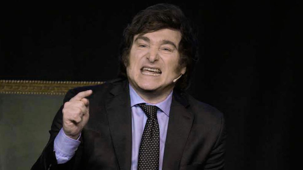 Gráfico comparativo que muestra la caída de la imagen positiva de Javier Milei en el ranking de presidentes latinoamericanos