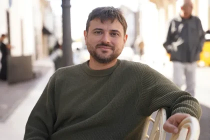 Juan Grabois durante una conferencia de prensa sobre el caso Libra cripto.