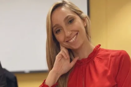 La diputada Julia Strada analizando el superávit energético y la importancia de cosechar lo que se sembró