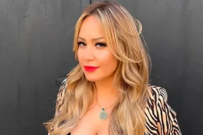 Karina La Princesita y Mateo Carreras en el nuevo romance de Karina Princesita durante un viaje a Miami.