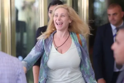 Detalles sobre los vínculos entre Karina Milei y el trader Mauricio Novelli en la investigación del Caso Libra.