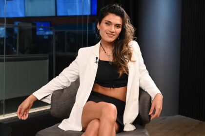 Fachada de la comisaría 15 donde se definió la situación de Luciana Martínez tras recibir la orden de libertad.