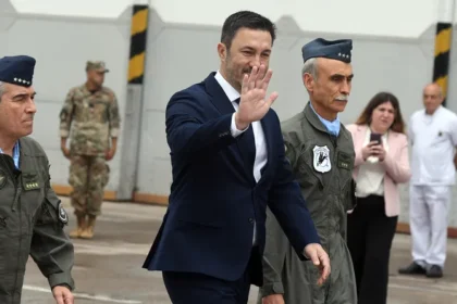 Diputada Lourdes Arrieta presenta pruebas sobre la gestión irregular en Defensa ante la justicia argentina