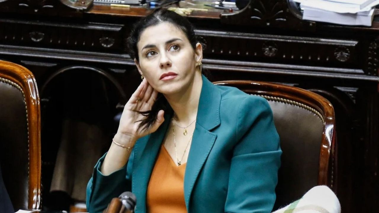 Debate legislativo sobre las gestiones diplomáticas para el regreso de Agostina Páez al país tras su detención