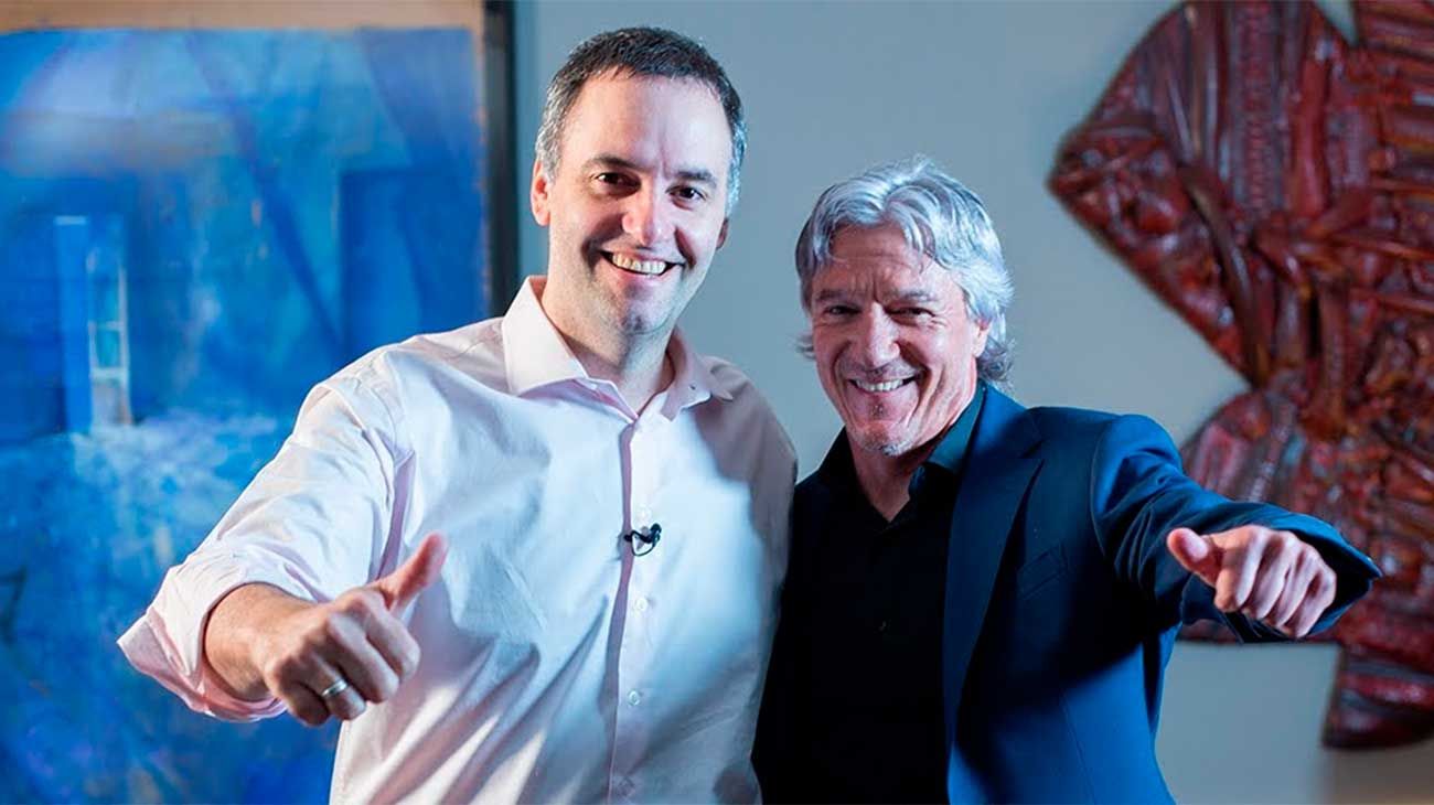 Avión privado en pista relacionado con la investigación sobre el periodista Marcelo Grandio y Adorni en Comodoro Py.