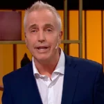 Alejandro Marley Wiebe en el aeropuerto iniciando el viaje de Marley con Mirko hacia la nieve