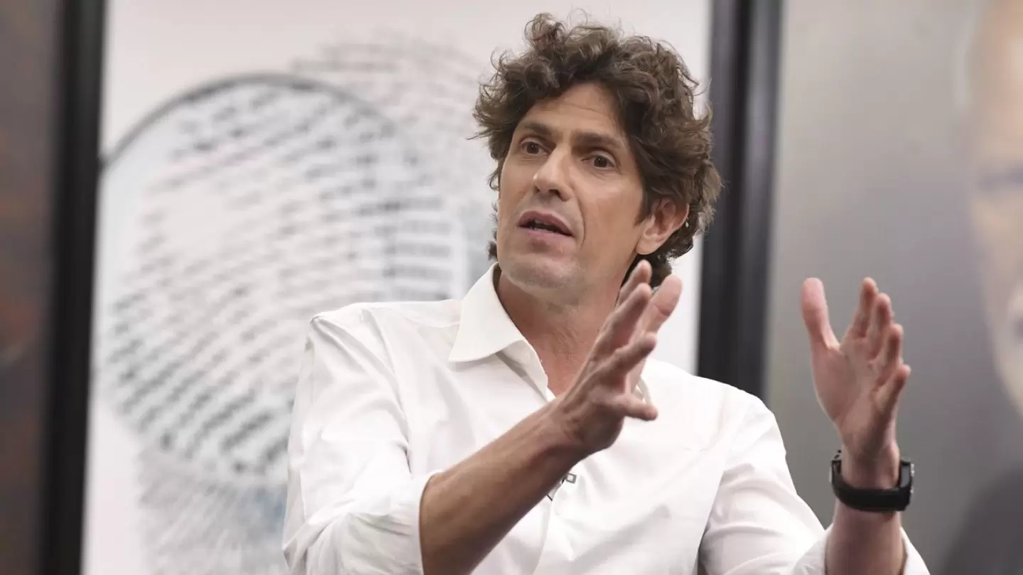 Martín Lousteau recuerda su paso por el kirchnerismo en entrevista