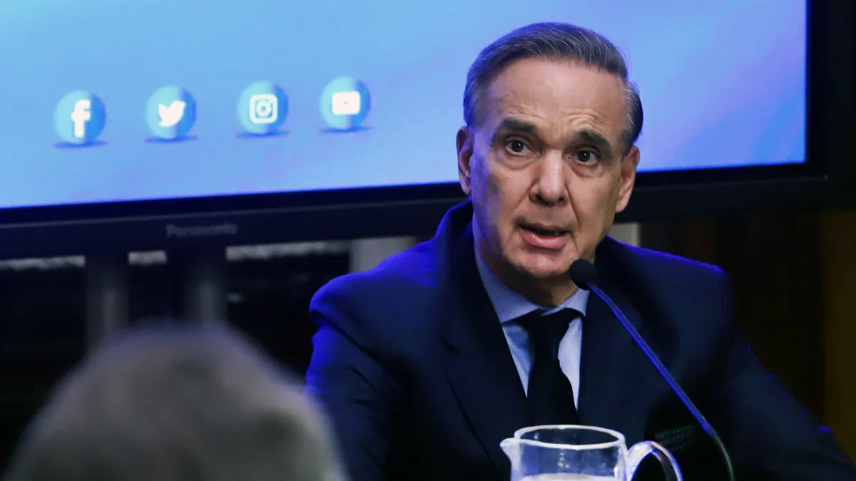 Miguel Ángel Pichetto propone un nuevo pacto de convivencia y analiza la situación política de Argentina.