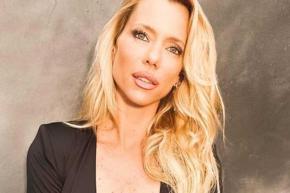 Nicole Neumann en su refugio de animales rescatados junto a sus especies salvadas