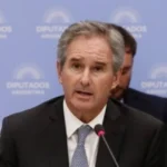 El canciller Pablo Quirno brinda declaraciones sobre Axel Kicillof por la expropiación de YPF en una entrevista televisiva