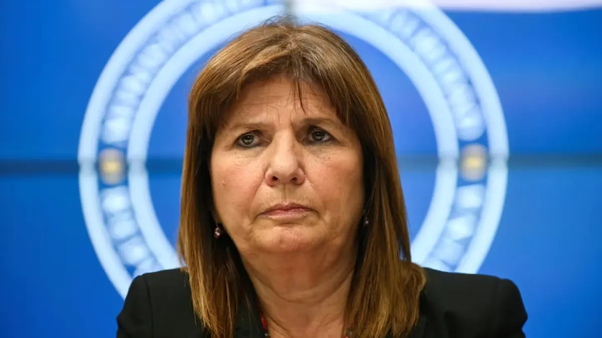 Patricia Bullrich brinda un fuerte mensaje contra la oposición durante su discurso en el foro económico FENOA.