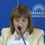 Senadora Patricia Bullrich realizando acusaciones de corrupción pública en sus redes sociales personales