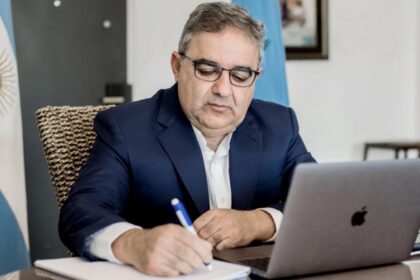 Máximo Kirchner críticas de Máximo Kirchner a gobernadores peronistas