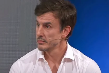 Roberto García Moritán en una entrevista de streaming hablando sobre su difícil separación de Pampita y su hija Anita