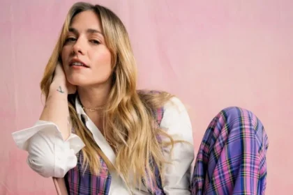 Rochi Igarzábal y su hija Lupe celebrando la historia de amor con Milton Cámara antes de su boda