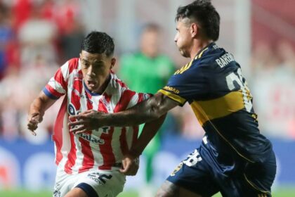 Miguel Merentiel celebra el gol del empate entre Boca y Unión en Santa Fe.