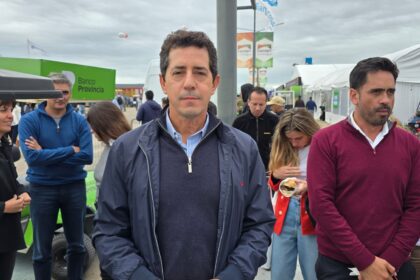 Wado de Pedro en Expo Agro criticando la apertura de importaciones