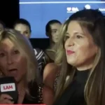 cruce entre abogadas en desfile