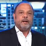 Baby Etchecopar con Mirtha Legrand conversando durante la cena televisiva sobre su vida privada