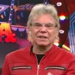 Beto Casella en el estudio de su nuevo programa BTV mientras se analiza el éxito esperado con el rating de la noche.