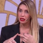 Carmiña Masi durante su descargo en Bondi lanzando críticas contra la salida de Andrea Del Boca del programa.