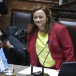 Cecilia Moreau brindando declaraciones sobre la investigación judicial y el patrimonio de Manuel Adorni.