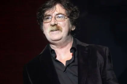 Detalles médicos sobre la salud de Charly García tras su reciente operación renal