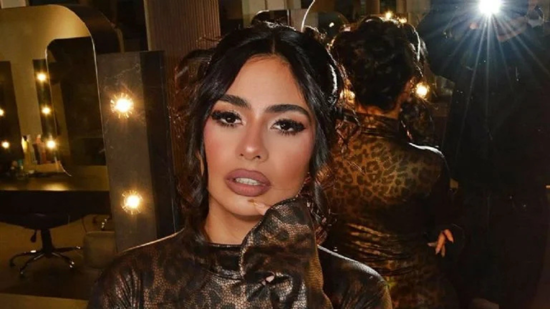 Daniela Celis y Thiago Medina quienes se separan luego de que Thiago Medina inició su mudanza de la casa familiar