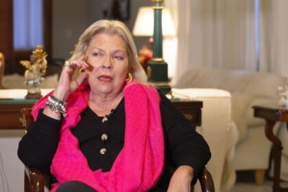 Elisa Carrió analiza el futuro político y afirma que Javier Milei no logrará ser reelegido en 2027.