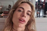 Emilia Attias compartiendo su testimonio sobre los trastornos alimenticios en adolescentes