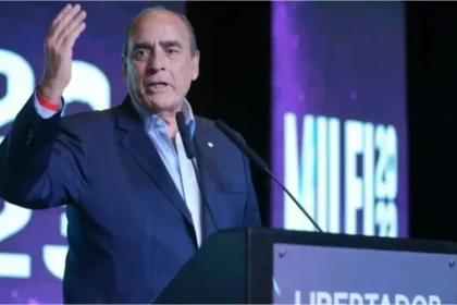 Guillermo Francos analiza los resultados del superávit energético actual frente a las declaraciones de Axel Kicillof.