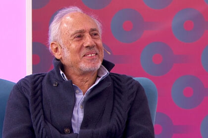 Gustavo Yankelevich reflexiona sobre la pérdida de Mila noticia durante una entrevista profesional.