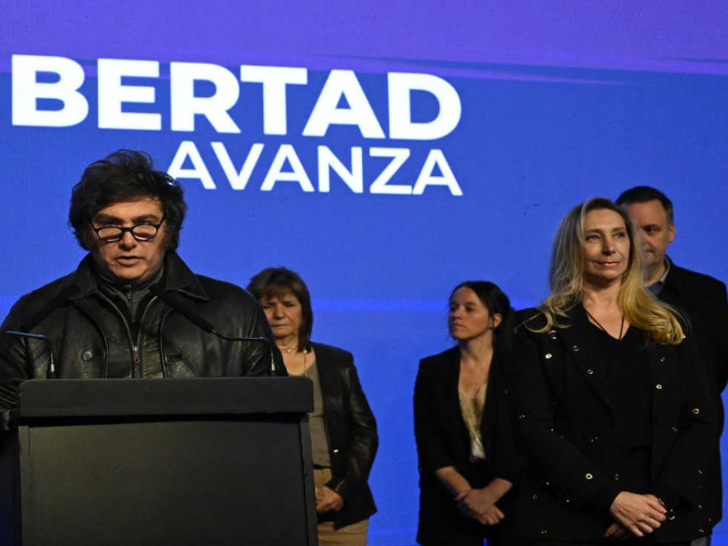 Reunión en Casa Rosada para coordinar la agenda parlamentaria del oficialismo con ministros