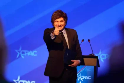 Diputados presentan el pedido de juicio político contra Milei en la Cámara Baja