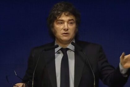 Posteo de Javier Milei en redes sociales con duras críticas contra el periodismo y los analistas económicos