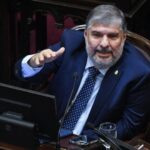 José Mayans, Unión por la Patria, Senado de la Nación, Javier Milei, Crisis económica, Política argentina