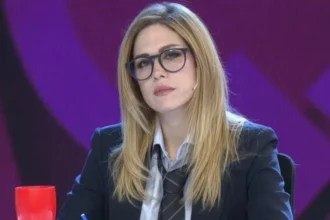 La legisladora libertaria presenta la denuncia de Lilia Lemoine contra el gobierno bonaerense en tribunales.