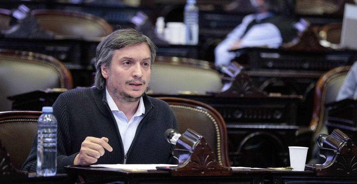 Máximo Kirchner hablando en el recinto sobre la nueva reforma de glaciares y el impacto ambiental.