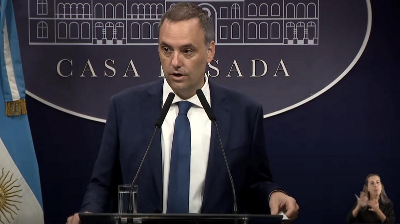 Fachada de Comodoro Py donde se tramita la investigación contra Manuel Adorni por presunto enriquecimiento y viajes privados.