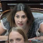 Marcela Pagano presenta nuevas pruebas por irregularidades patrimoniales graves contra Manuel Adorni